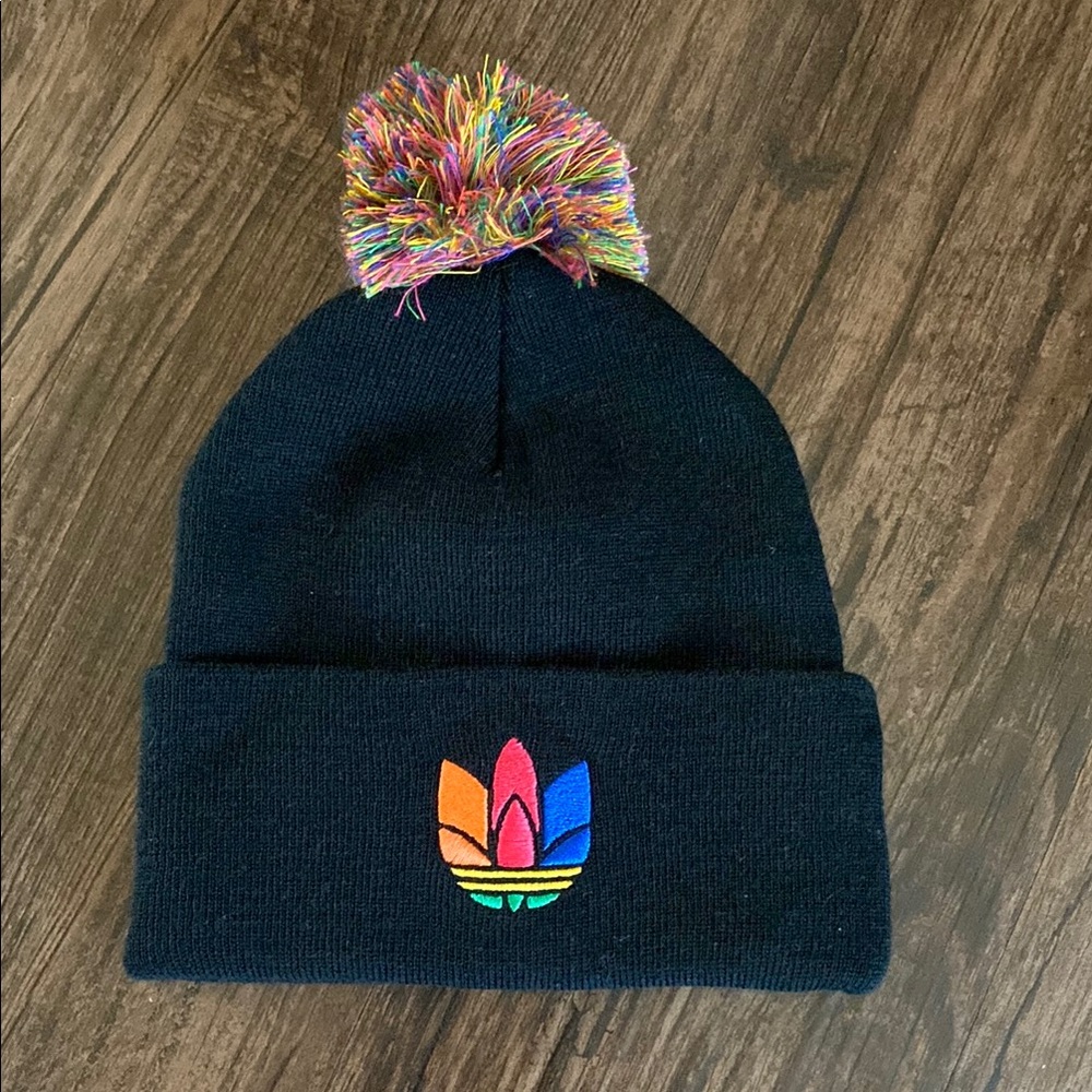 Adidas Pompom beanie